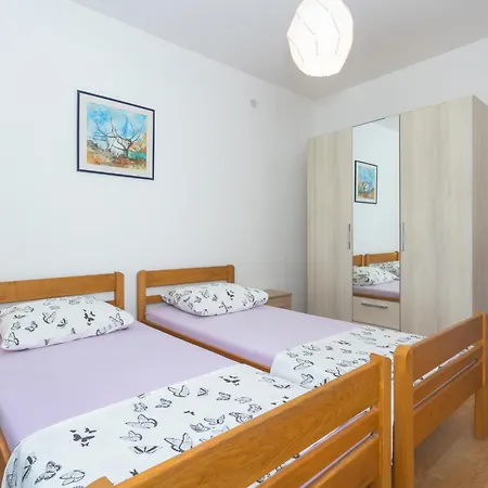 Klaudia Cista Velika דירה וודיצה