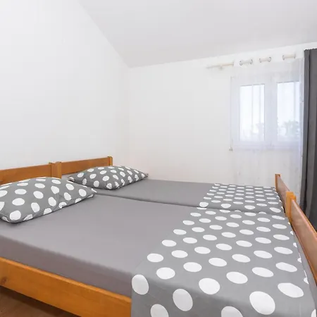 Klaudia Cista Velika וודיצה