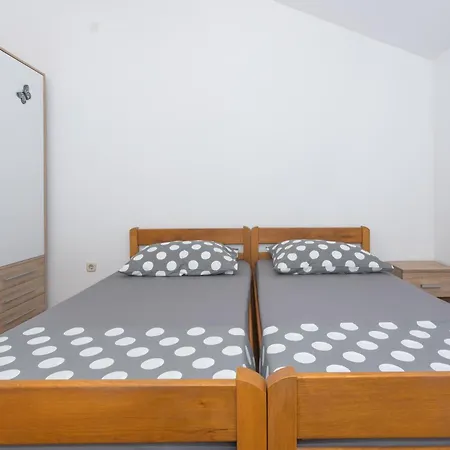 Klaudia Cista Velika דירה *