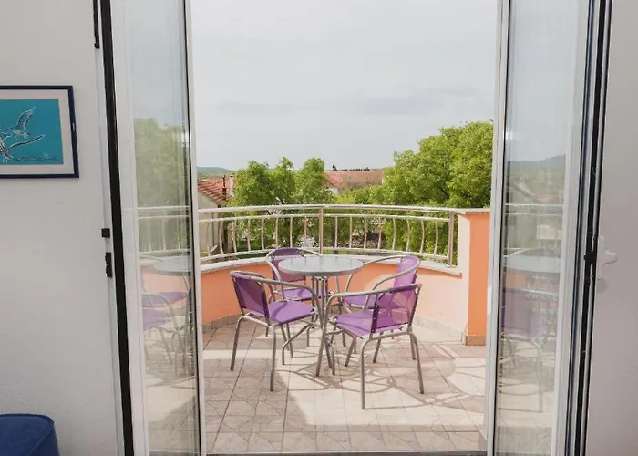 Klaudia Cista Velika Appartement Vodice