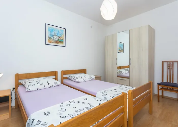 Klaudia Cista Velika Appartement Vodice