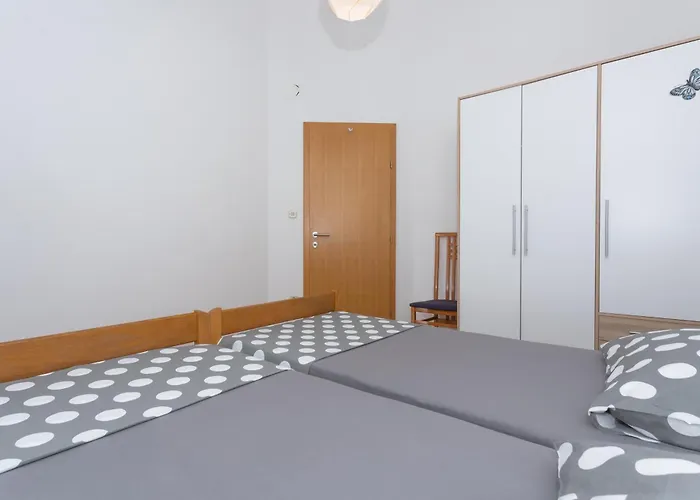 Klaudia Cista Velika Appartement *