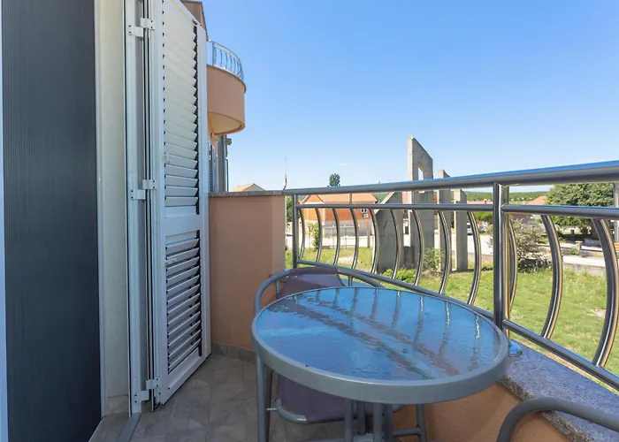 Klaudia Cista Velika Appartement